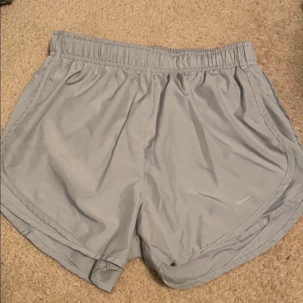 gray nike shorts